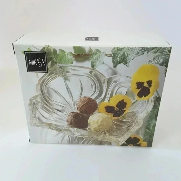 Mikasa Other - Mikasa Crystal Candy/Misc dish WX056/719